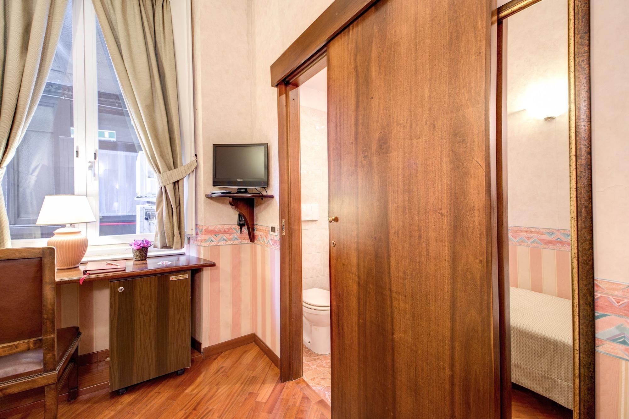 Hotel St. Moritz Rome Bagian luar foto