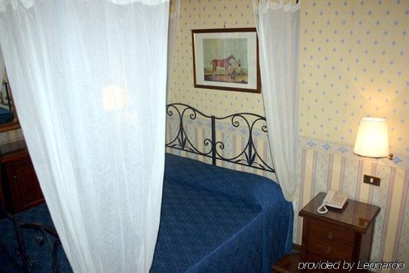 Hotel St. Moritz Rome Ruang foto