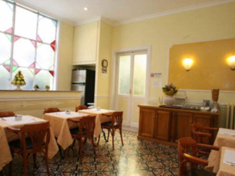 Hotel St. Moritz Rome Bagian luar foto