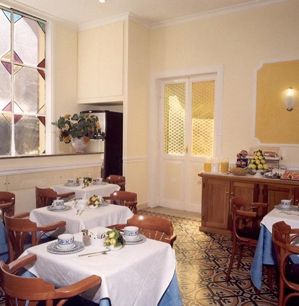 Hotel St. Moritz Rome Restoran foto