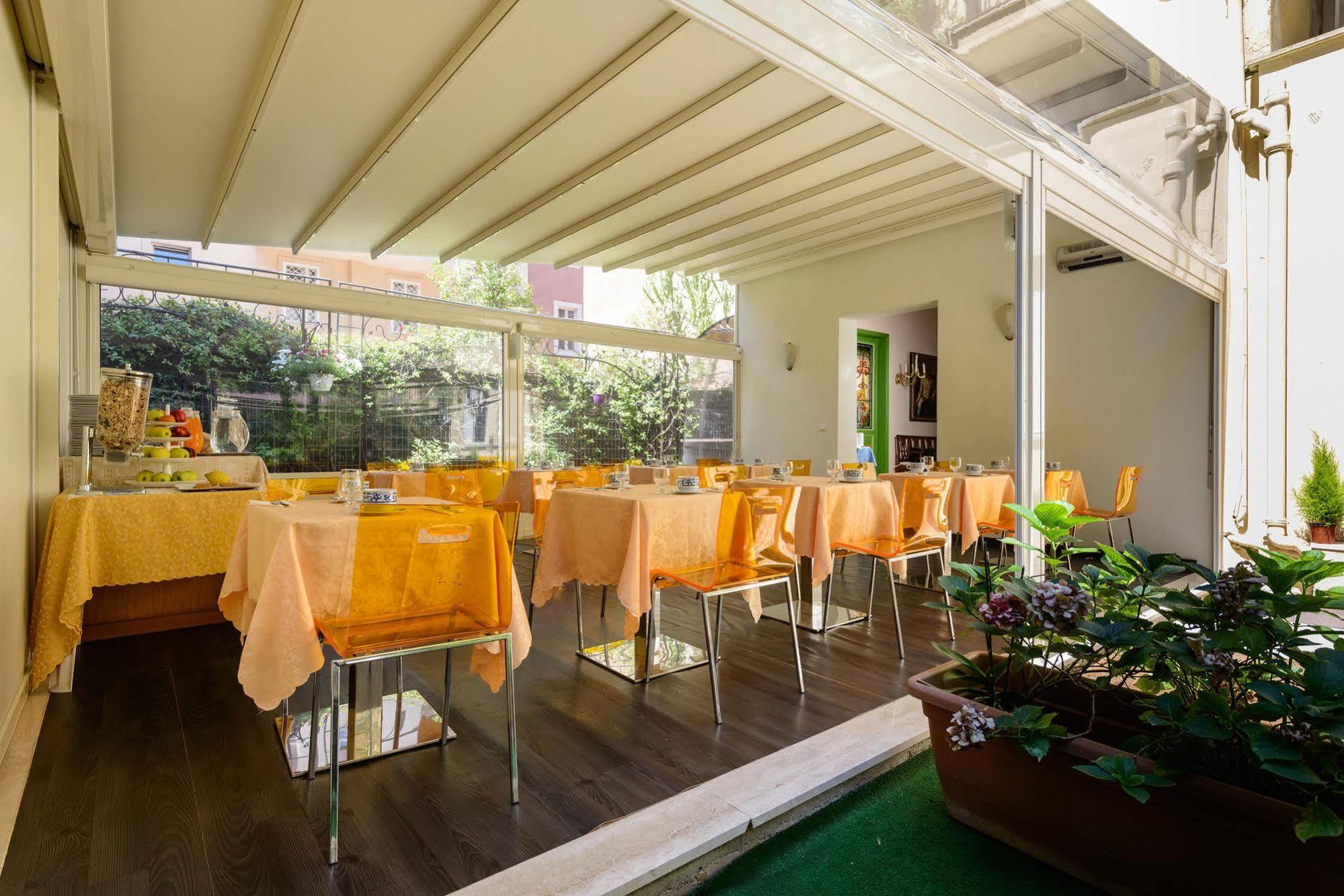 Hotel St. Moritz Rome Bagian luar foto